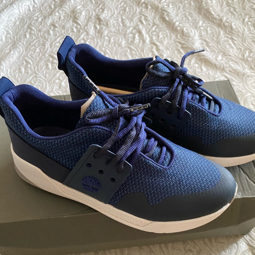 NWT Timberland Tennis Shoes